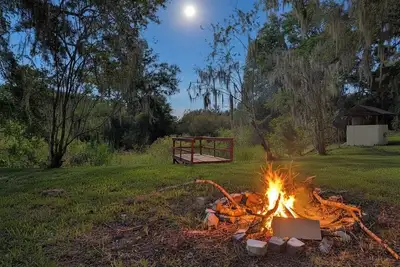Image de Forest Hideaway • Screened Porch • Grill
