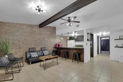 Image de Charming 1br Condo Near Utrgv & Downtown Edinburg