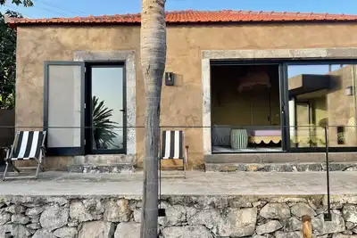 Image de Pirate House Funchal seafront home w Pool & garden