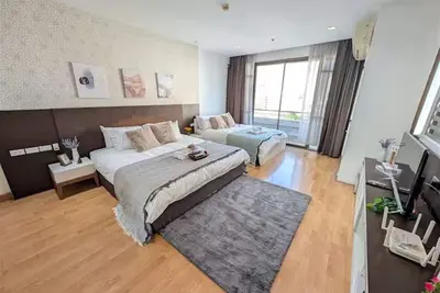 Image de Cozy, Spacious City, Park View  Near Nana Bts