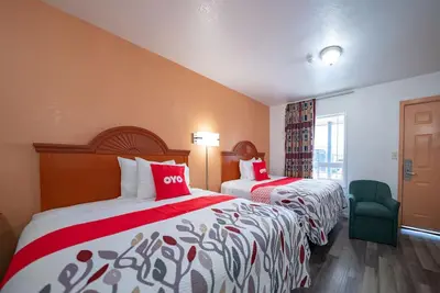 Image de Outdoor Fun Awaits in Madras from a Relaxing Queen Room at Budget Rates