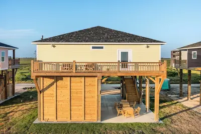 Image de High Noon: 3  Br, 2  Ba House in Gilchrist, Sleeps 7