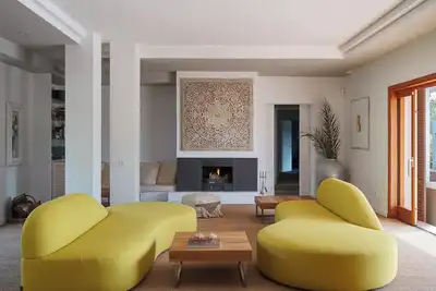 Image de Villa for honeymoon with chimney and salted-water pool close to the major towns