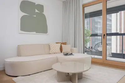 Image de Prosta 69b | Warsaw | Prestige Apartment | Parking | Near Centre