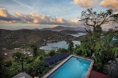 Image de Coral Rays ~ 4 bedroom villa with Pool, Hot Tub, and Amazing Views!