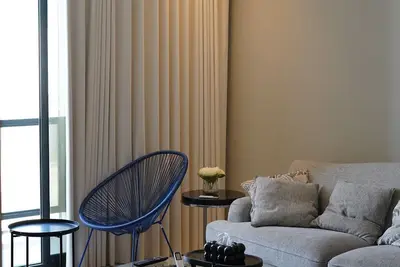 Image de cozy 2-bedroom apartment with sea view in Al Khobar