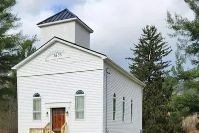 Image de 1838-Beautiful Historic Church steps from the Rail Trail & Colton Point