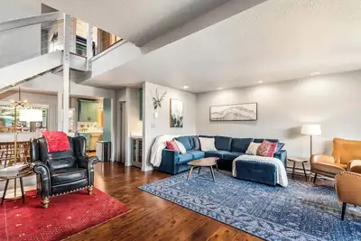 Image de Updated Vail Beauty -Views, Luxury, Pets & Location