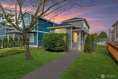 Image de Central Tacoma retreat for the whole family