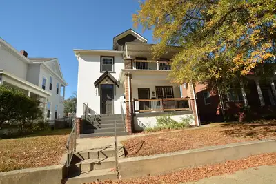 Image de 2br with balcony - Near Vcu & Richmond Raceway