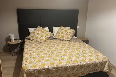 Image de Maison 3 chambres, proche plages, calme Idéal famille ou amis. Climatisée