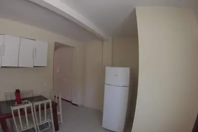 Casa De 4 Dormitorios Com Piscina 100 Metros Do Mar