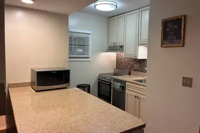 Image de Cozy luxury studio overlooking golf grounds close to Mohegan Sun