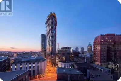 Image de Beautiful Panoramic Water View Apartment