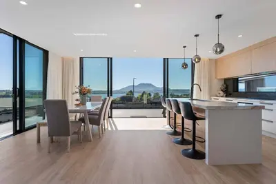 Image de Acacia Bay Views - brand new home with stunning views!