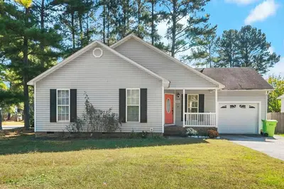 Image de Cozy 3-bedroom 2-full bathroom house in beautiful Raleigh with Ac