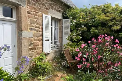 Image de Chambre d’hôtes « Île de Bréhat » avec terrasse privée et Wi-Fi