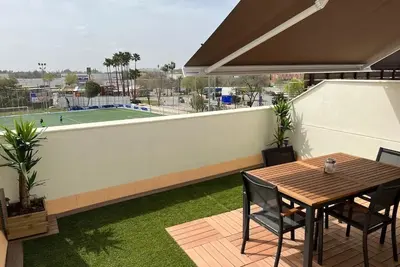 Image de Duplex with private terrace and parking 15 minutes from Seville