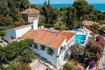 Image de Villa « Andalusienne » avec vue sur la mer, Wi-Fi et climatisation