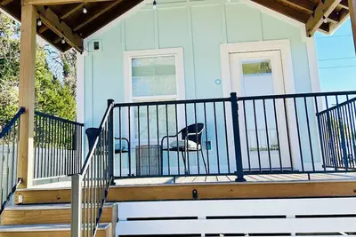 Image de Cozy Coastal Cottage #34