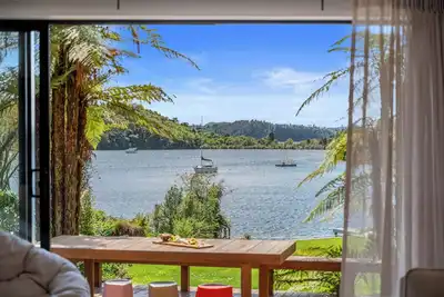 Image de Okawa Bay Lakeside - Lake Rotoiti A-Frame