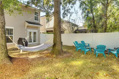 Explore Beaches & May River! Family Bluffton Home