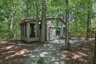 The Artful Bungalow w/ Loft