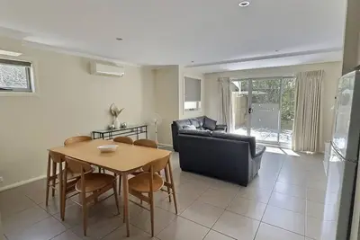 Image de Peaceful 2 and half bedroom in Turner close to Braddon