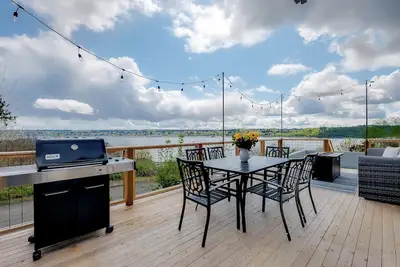 Image de Waterview 4br Home w/Hot Tub, Spa Bath & Game Room