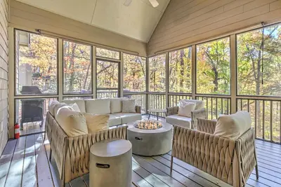 Image de Deer Memories - Fireside Sips, Relaxing Baths, Movie Nights, Games & Cookouts