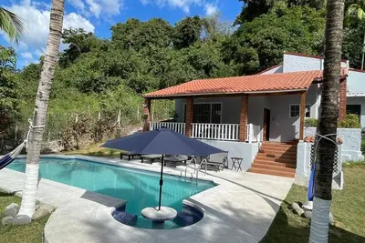Image de Perfect 4Bedroom Home with Ac. Private Pool & Gated Atami Community La Libertad