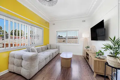 Image de MetaWiseBnB | Cozy 2Bed Earlwood Near City&Airport