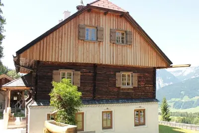 Image de Vacation home for 15 guests with 200m² in Petersberg (294858)