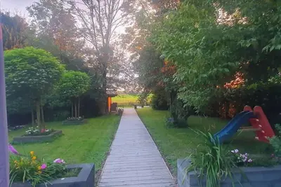 Image de vakantiehuis met royale tuin, veel privacy en Sauna