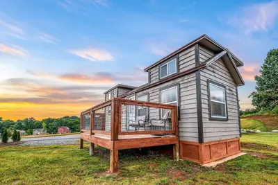 Image de Modern Tiny House Surrounded by Nature, the Perfect Base for Tennessee Adventures in Sevierville