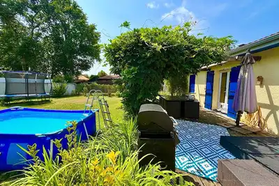 Image de Villa spacieuse proche plage, au calme du bois