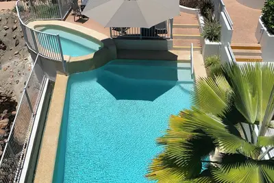 Image de Resort Style Apartment on Gregory