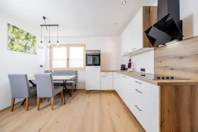 Image de Appartement 'Persal' avec vue sur la montagne, terrasse privée et Wi-Fi