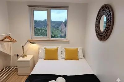 Image de Modern 4br Cambridge House w/ Parking for 9 guests