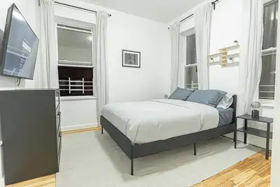 Image de Modern 2br Near LaGuardia & Subways
