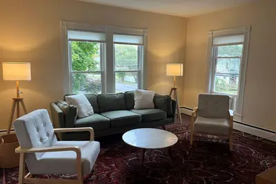 Image de Otego House Apartments #2 - 2nd floor apt, quiet side street, short drive to Asv