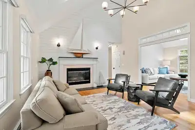 Image de Near Corporation Beach, Game Room!