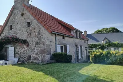Image de Maison de pêcheur à 200 m de la plage du sablon à Cosqueville