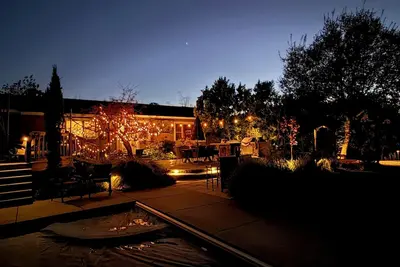 Image de Camp Chapman- Pool/Spa/Bocce/firepit/Od kitchen