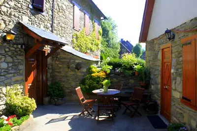 Image de Maison de vacances 'Es De Bernat 2' avec vue sur la montagne et Wi-Fi