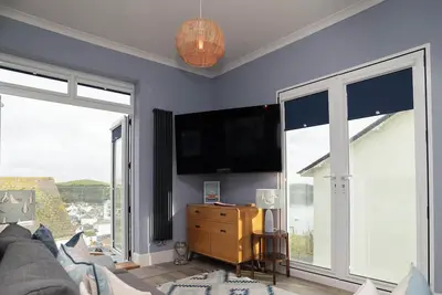 Image de Contemporary Apartment | Outside Space | Harbour Views | Parking