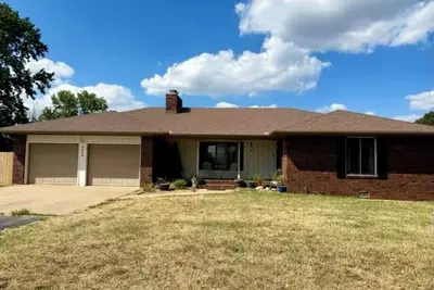 Image de Large pet friendly country home