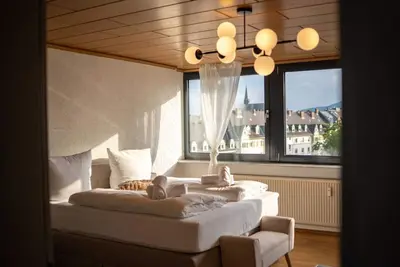 Image de City apartment at the main station with 2 bedrooms and Sky