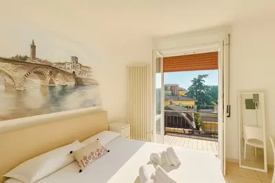 Image de VivimiHome - Oasi Verona con Garage