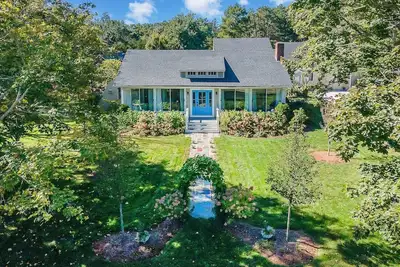 Image de Relaxing Cape Cod Stay in a Charming Osterville Setting Rpam121